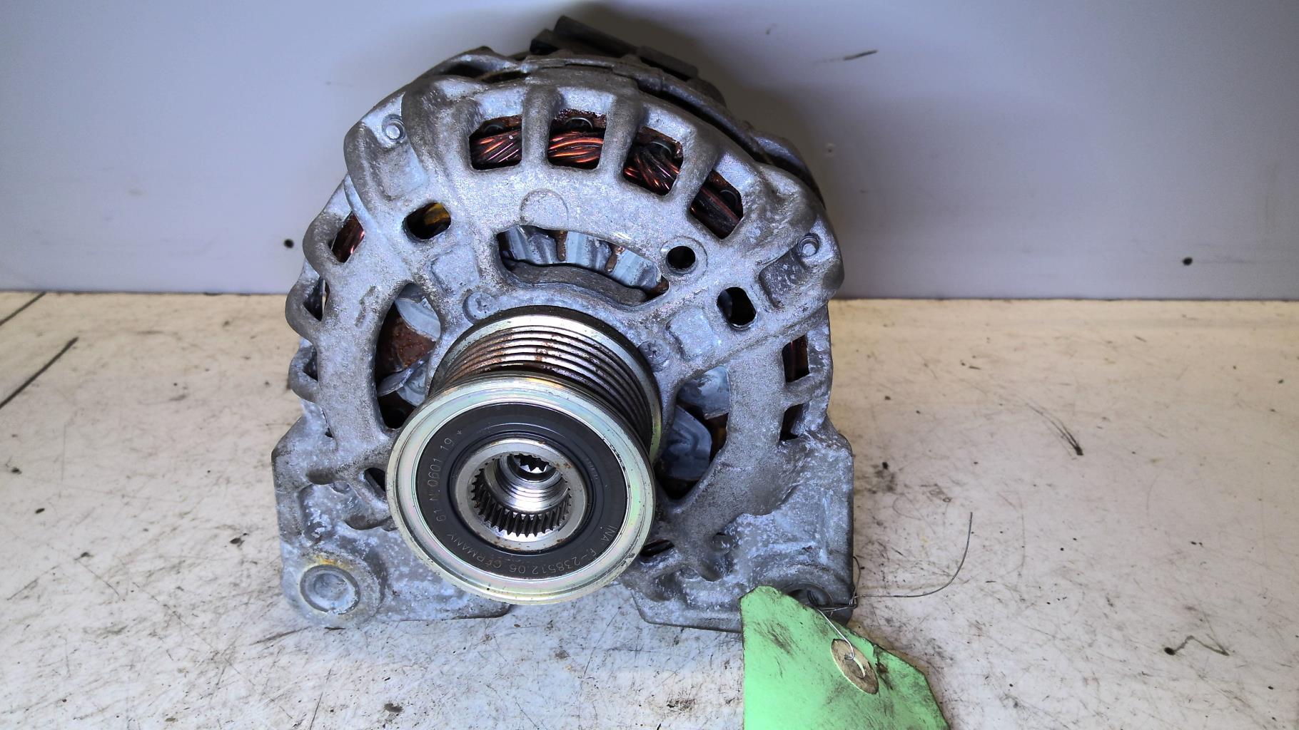 Alternateur RENAULT CLIO 4 PHASE 2 Essence - 1