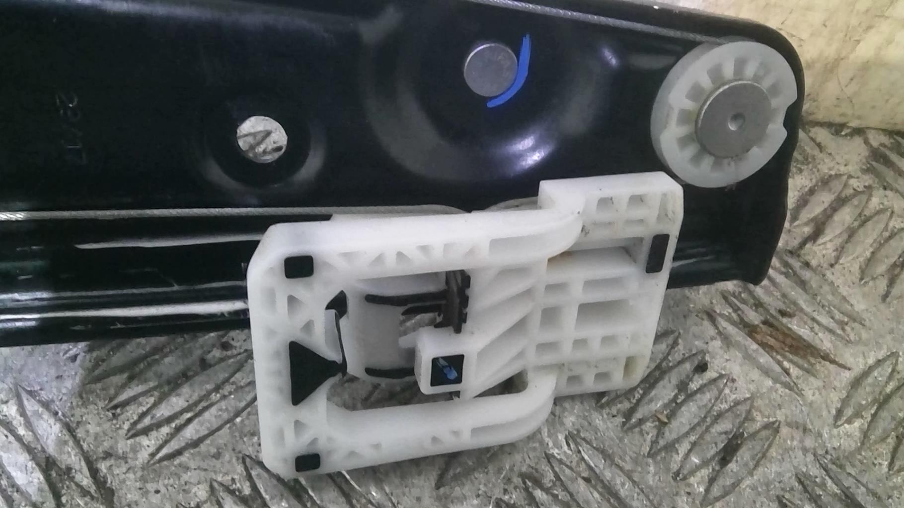 Alzacristalli elettrico posteriore destro MINI MINI 3 F60 COUNTRYMAN PHASE 1 BREAK Gasolina - 1
