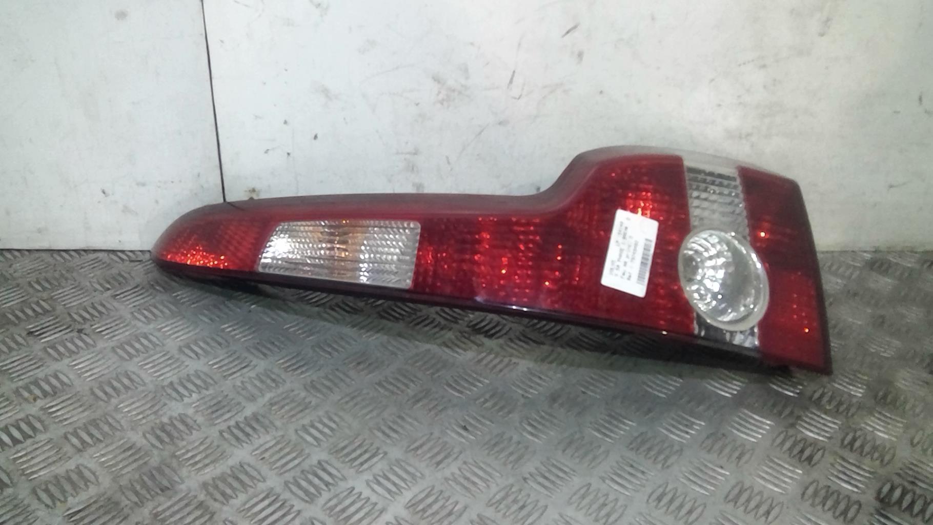 Fanale posteriore principale destro (luci) VOLVO V 50 PHASE 1 BREAK Diésel - 1
