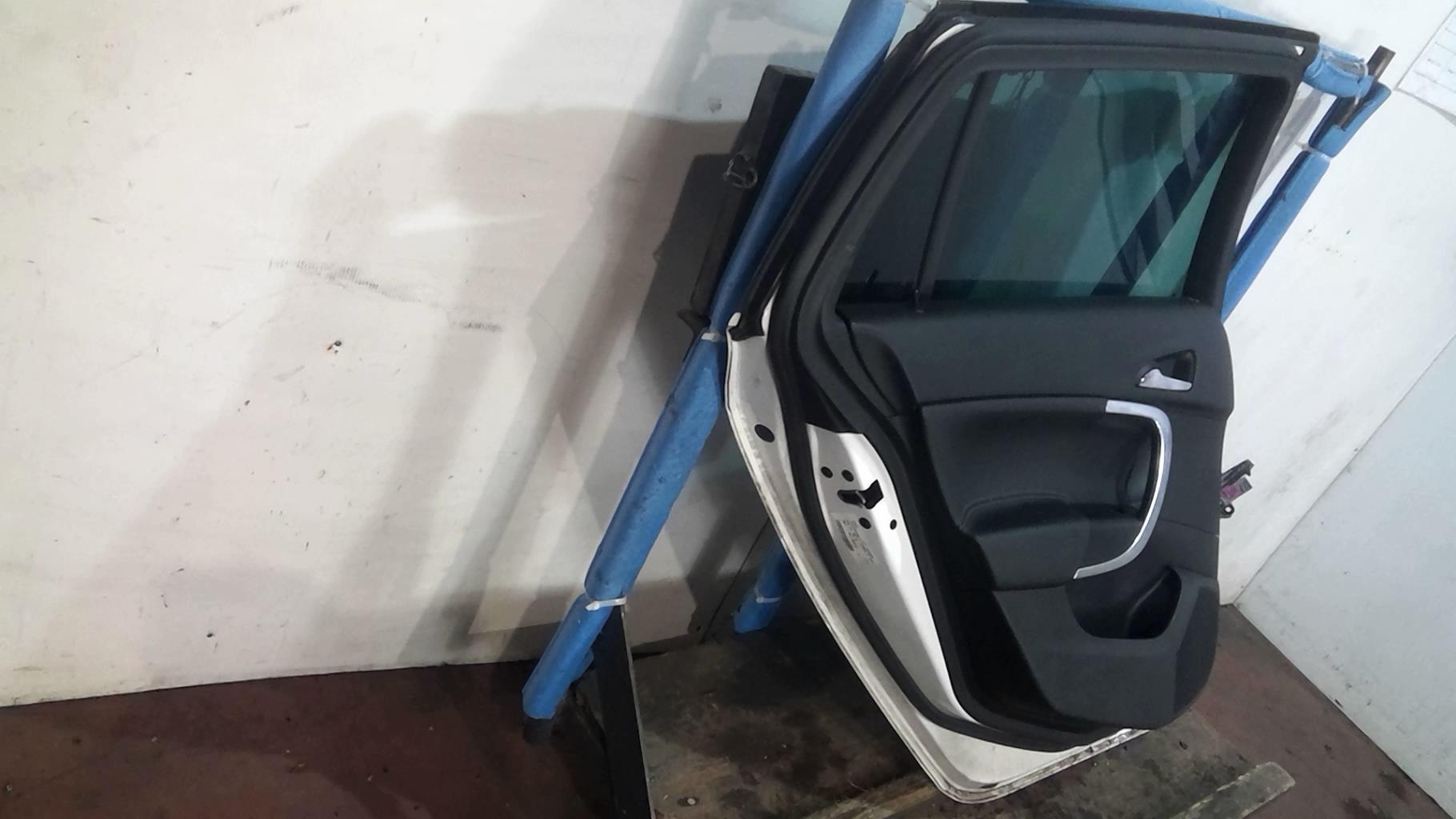 Portiera posteriore sinistra OPEL INSIGNIA 1 PHASE 1 BREAK Diésel - 1