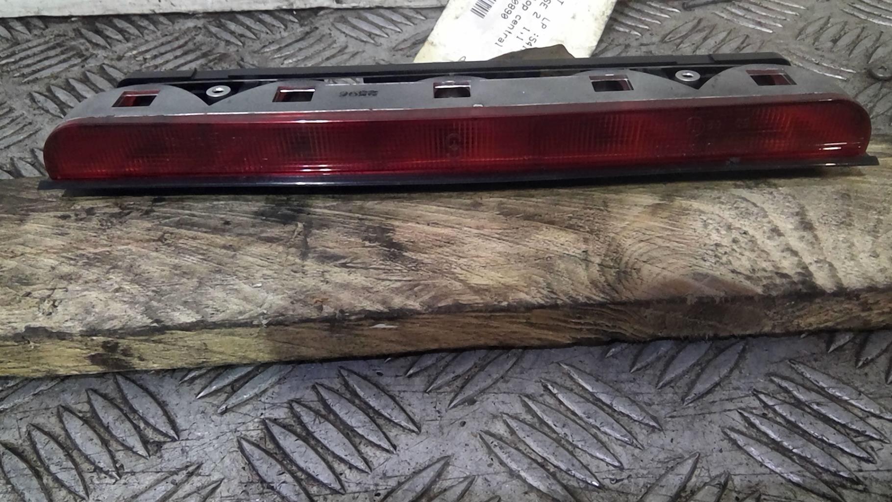 Luce stop centrale PEUGEOT 106 PHASE 2 Gasolina - 1