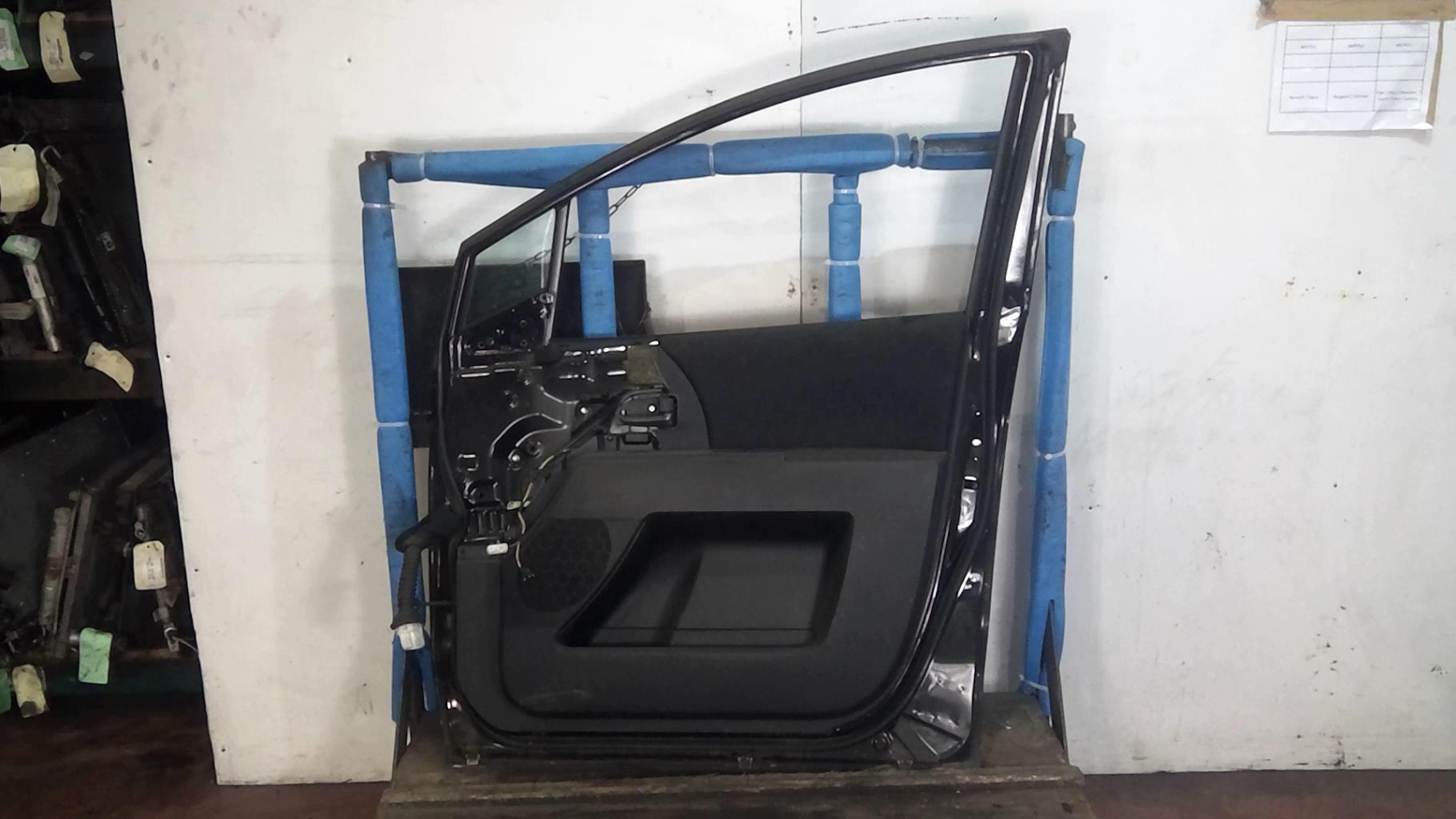 Portiera anteriore destra MAZDA 5 1 PHASE 1 Diésel - 1
