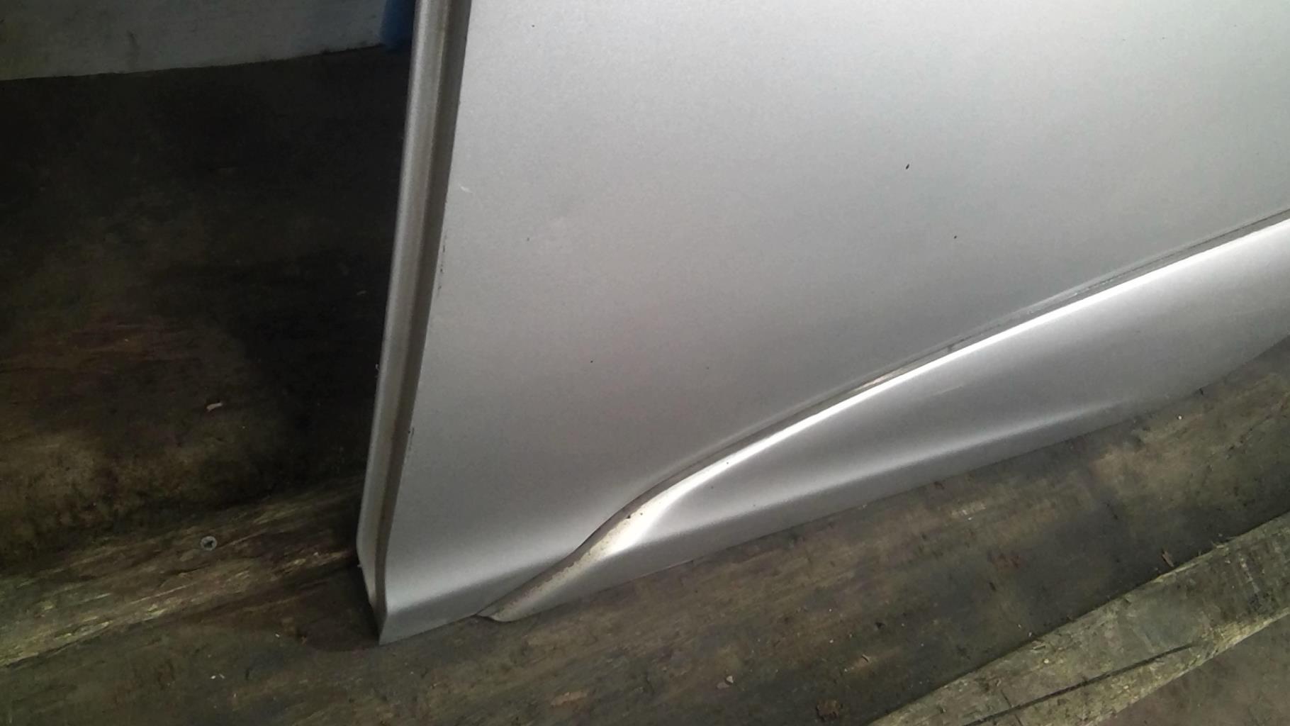 Portiera posteriore sinistra TOYOTA YARIS VERSO PHASE 1 Gasolina - 1