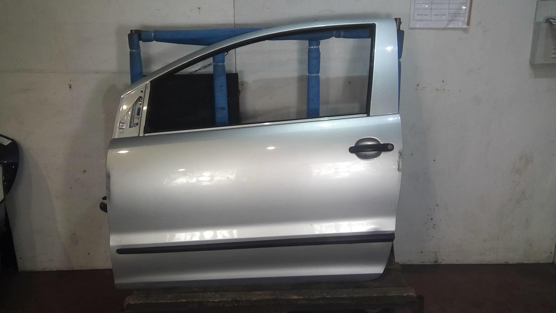 Portiera anteriore sinistra VOLKSWAGEN FOX Gasolina - 1