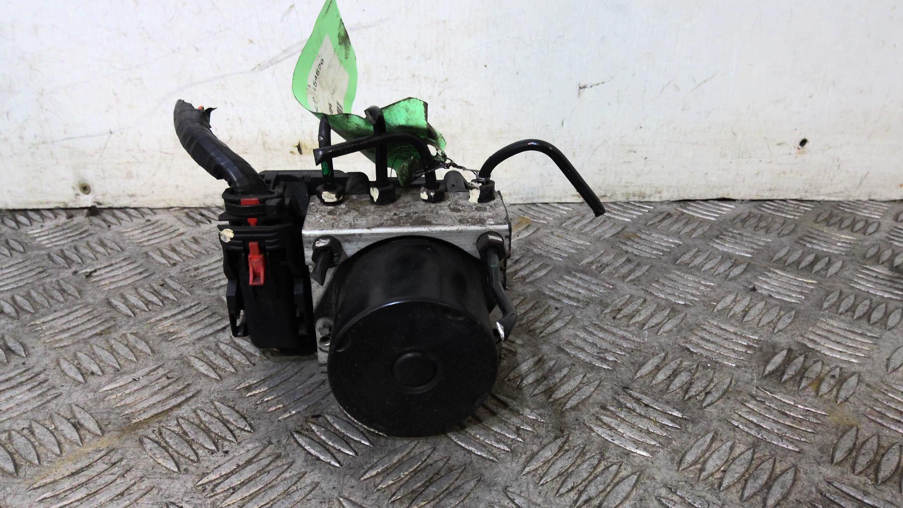 Blocco ABS (antibloccaggio freni) VOLKSWAGEN FOX Gasolina - 1