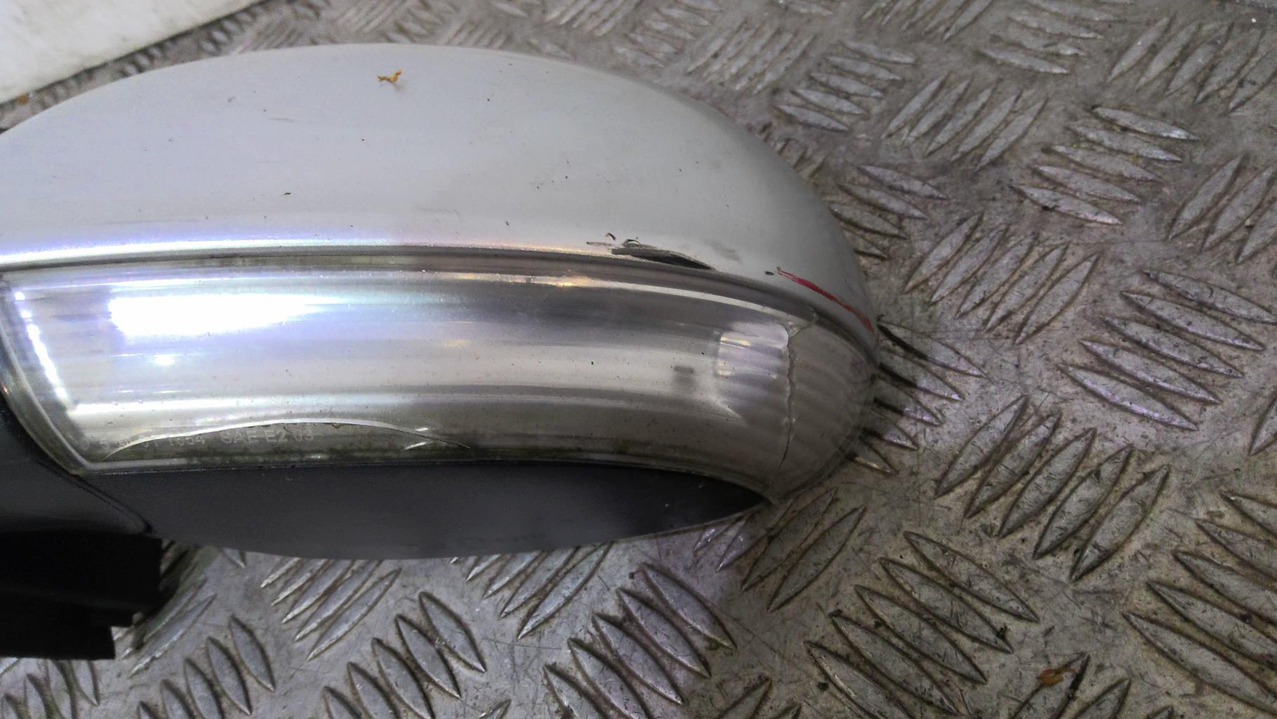 Specchietto retrovisore sinistro VOLKSWAGEN GOLF 5 Gasolina - 1