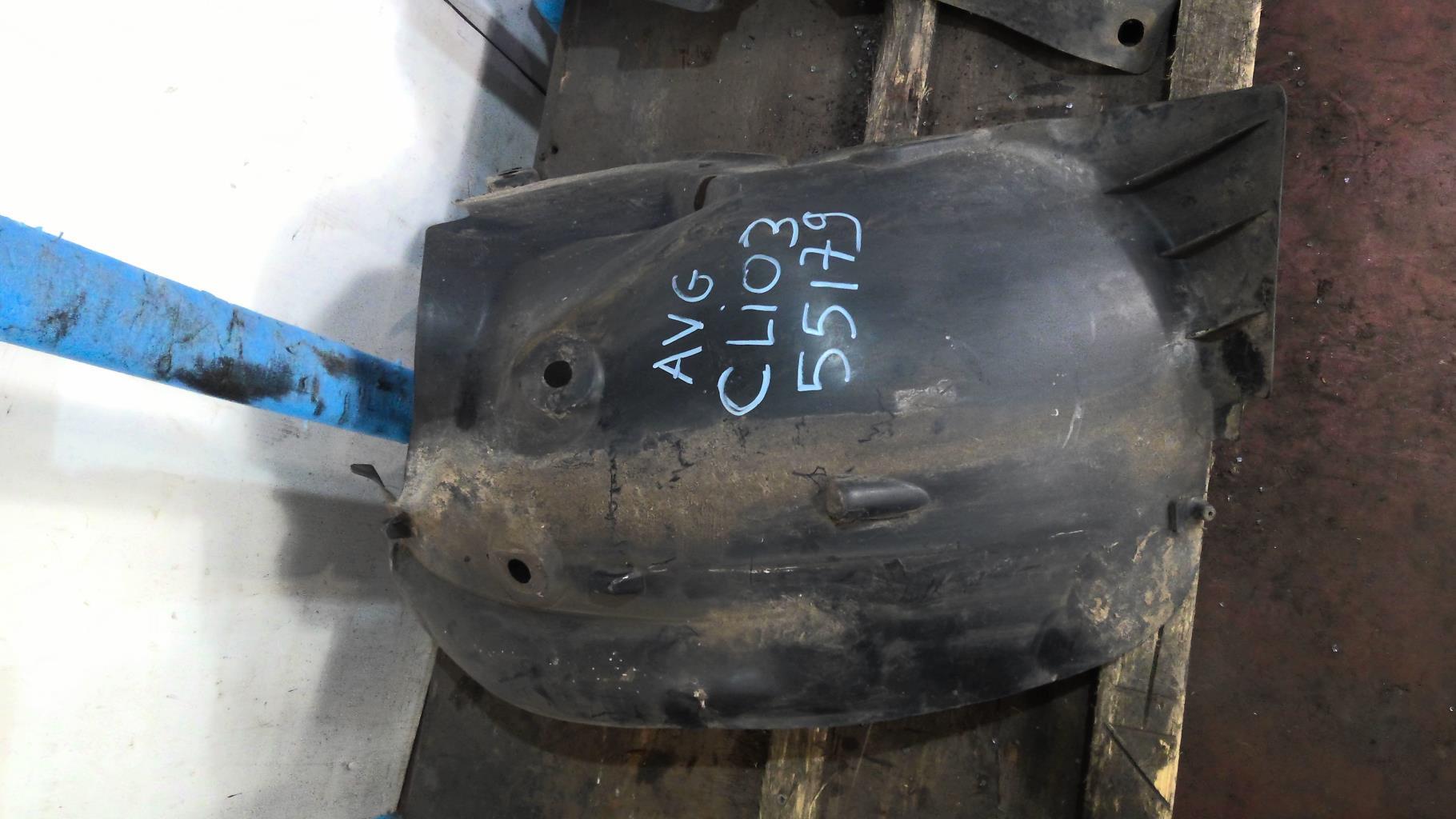 Pare boue avant gauche RENAULT CLIO 3 PHASE 1 Diesel - 1