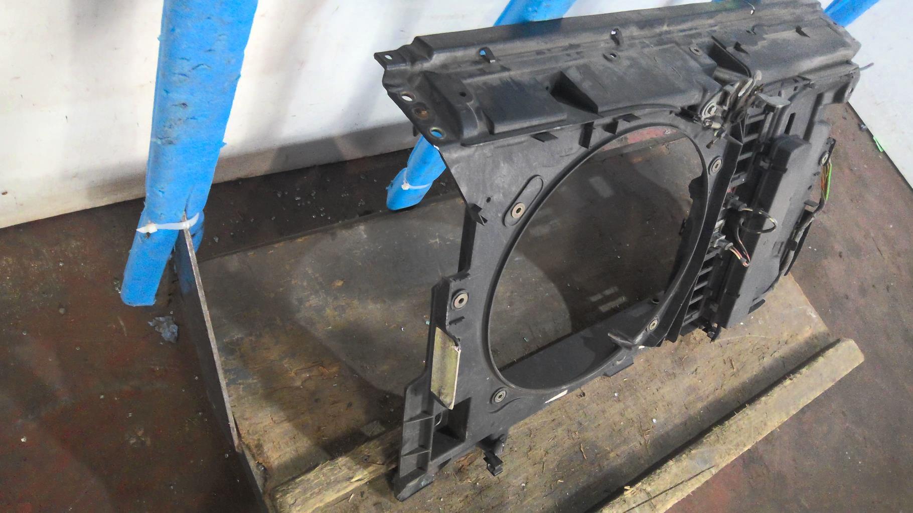 Face avant PEUGEOT 607 PHASE 1 Essence - 1