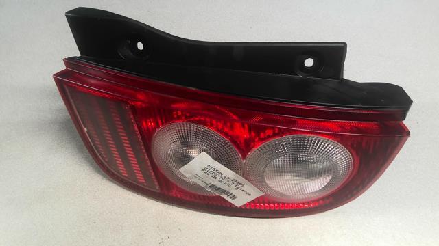 Fanale posteriore principale destro (luci) NISSAN MICRA 3 PHASE 1 Gasolina - 1