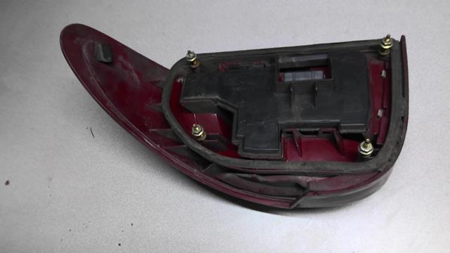 Fanale posteriore principale sinistro (luci) FORD MONDEO 1 PHASE 1 Diésel - 1