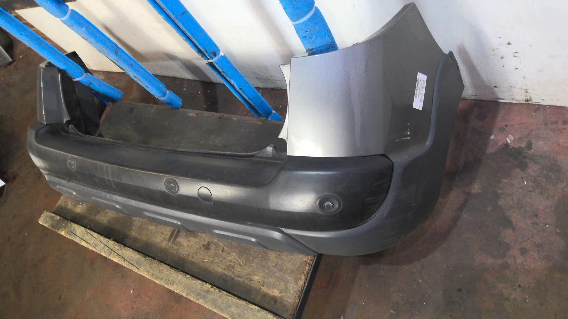 Paraurti posteriore PEUGEOT 207 PHASE 1 BREAK Diésel - 1