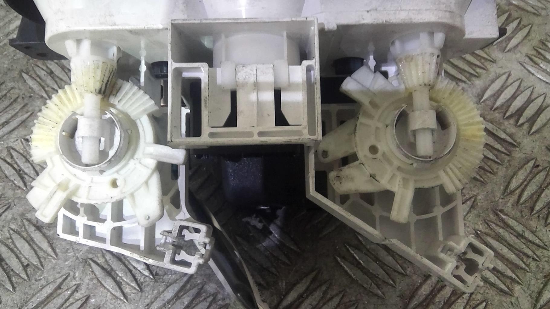 Commande chauffage SUZUKI SPLASH Diesel - 1