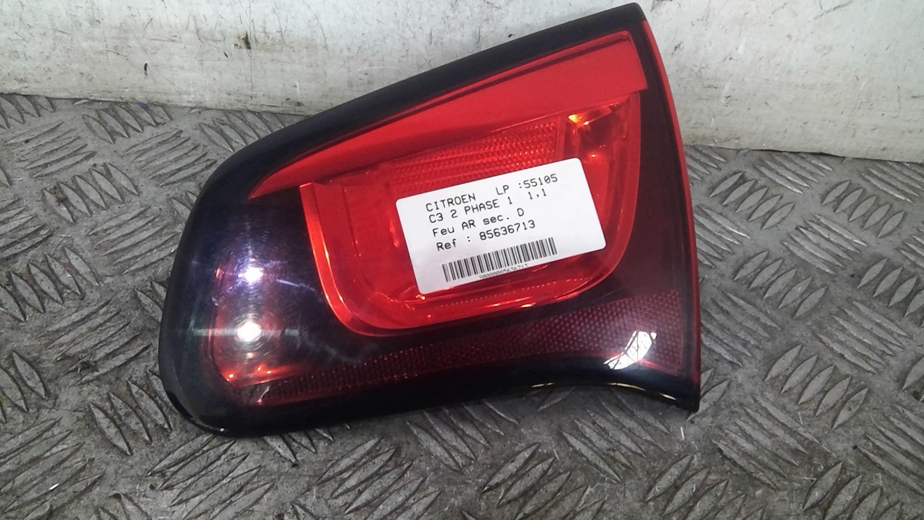 Feu arriere secondaire droit (feux) CITROEN C3 2 PHASE 1 Essence - 1