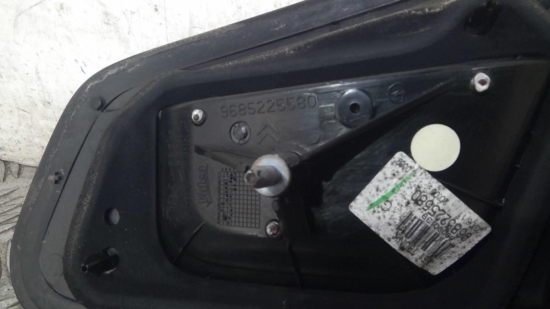Feu arriere secondaire gauche (feux) CITROEN C3 2 PHASE 1 Essence - 1