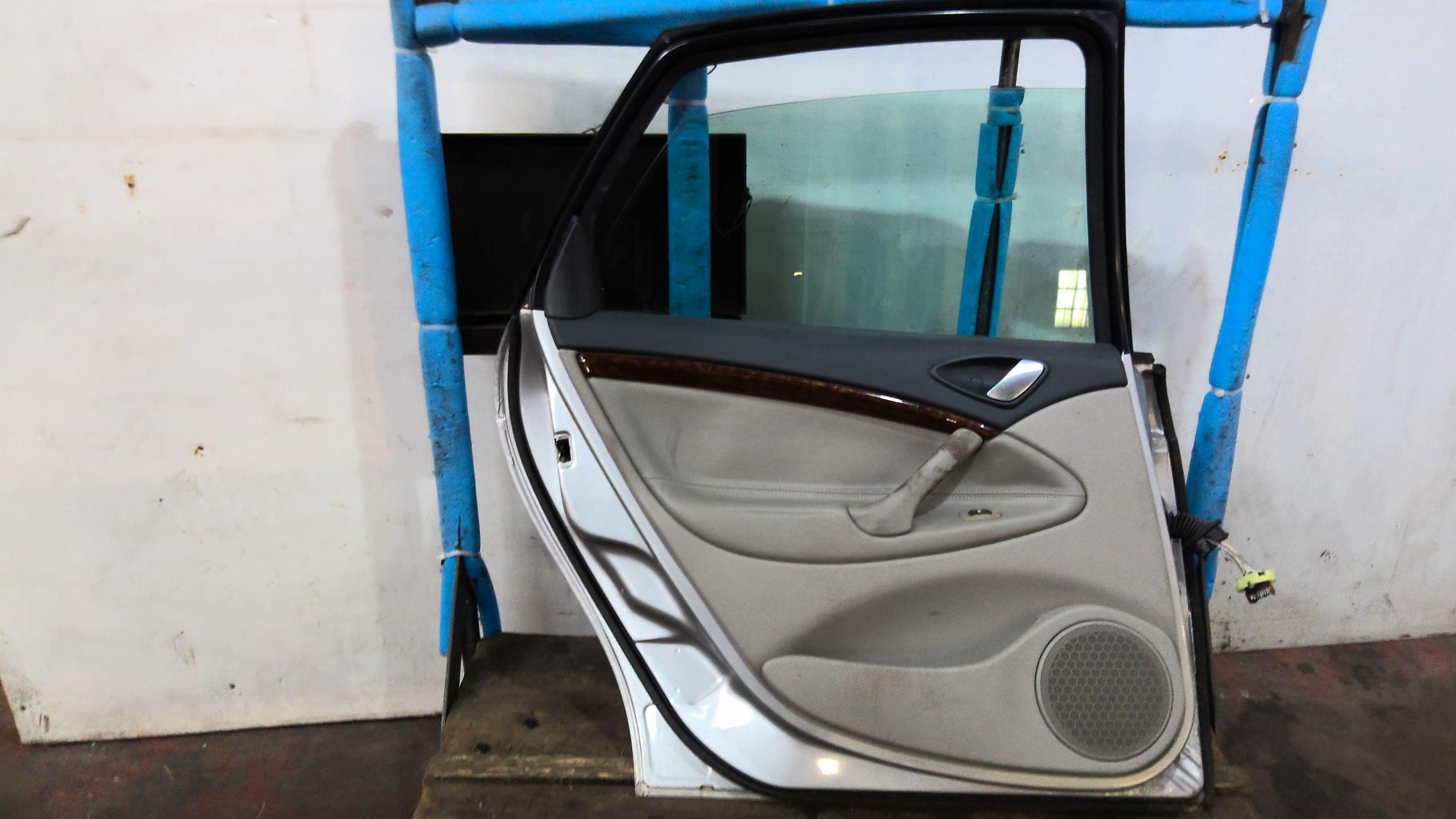 Portiera posteriore sinistra CITROEN C5 1 PHASE 1 Diésel - 1