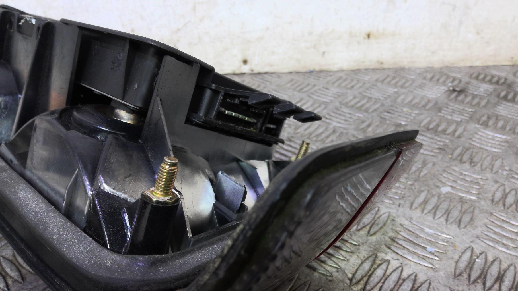 Fanale posteriore principale sinistro (luci) PEUGEOT 405 PHASE 1 Gasolina - 1