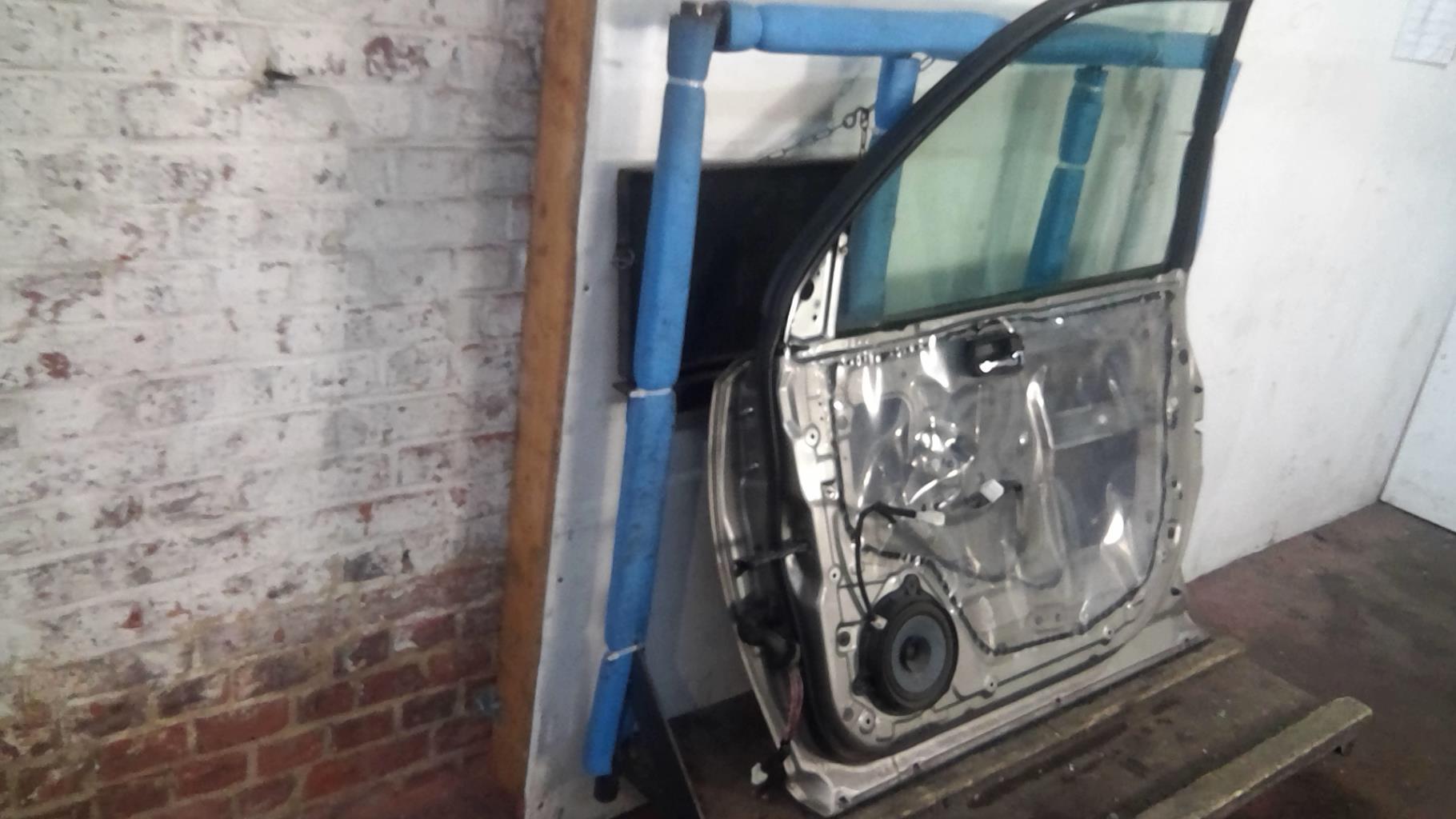 Portiera anteriore destra NISSAN X-TRAIL 1 PHASE 1 Diésel - 1