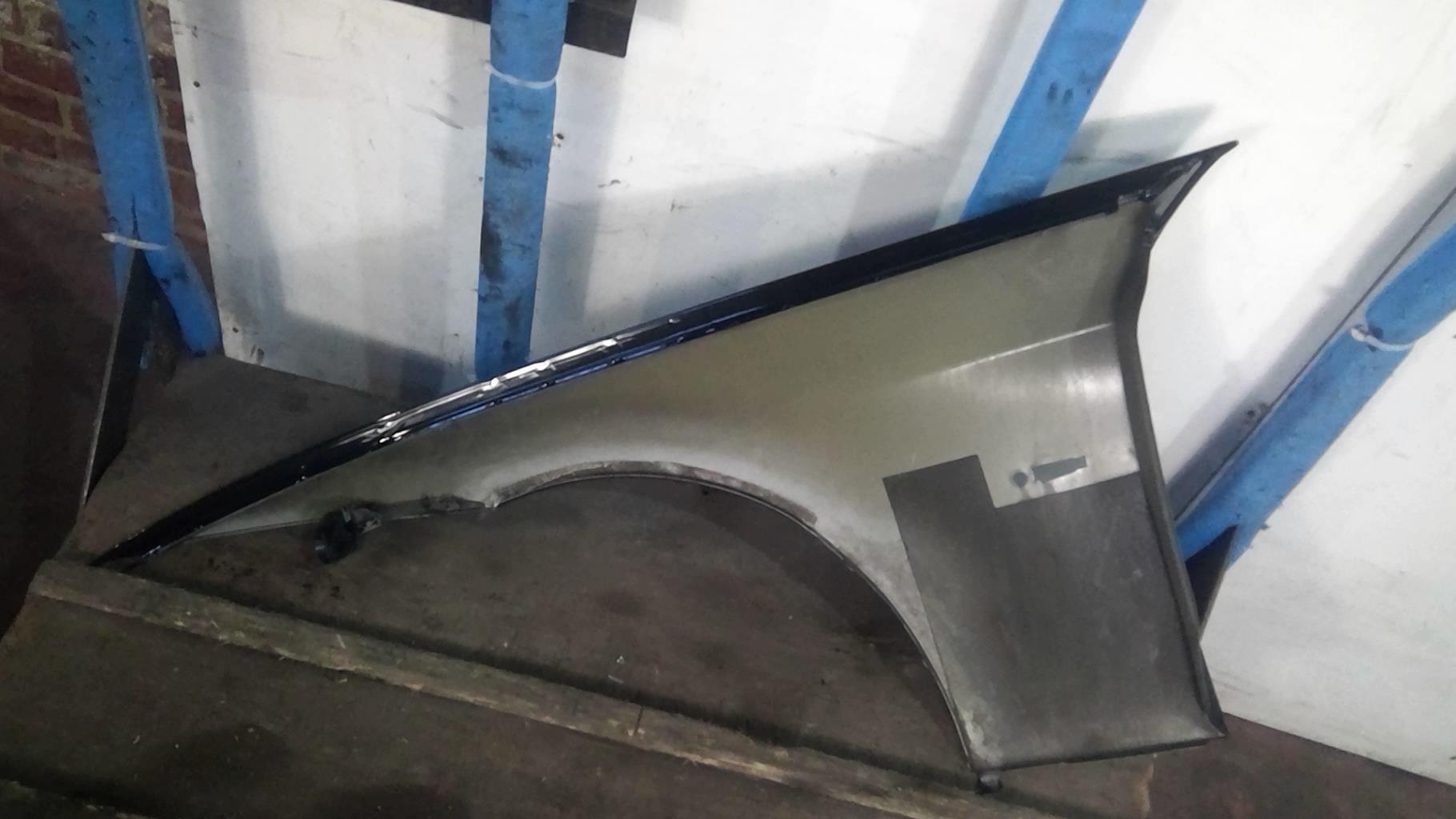 Parafango anteriore destro BMW SERIE 3 E90 PHASE 1 Diésel - 1