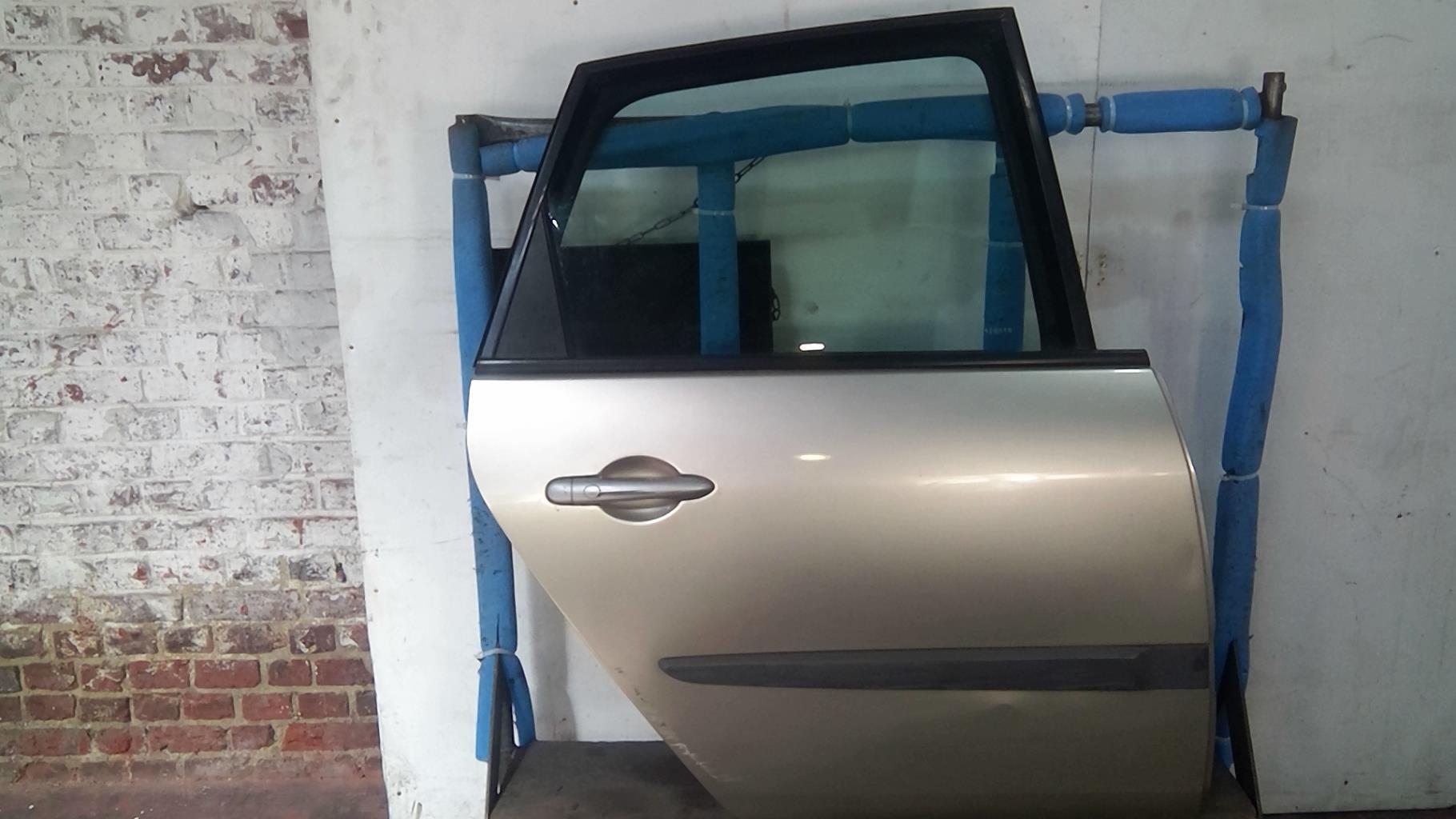 Portiera posteriore destra RENAULT SCENIC 2 PHASE 2 Diésel - 1