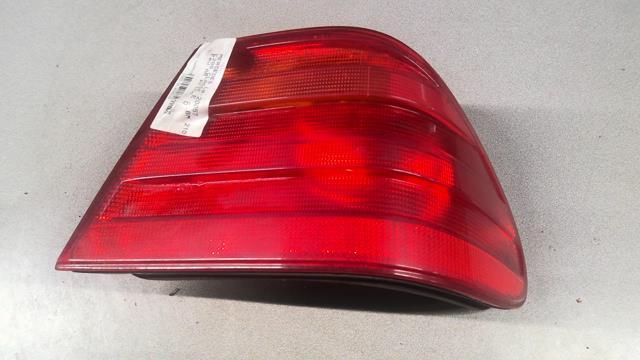 Fanale posteriore principale destro (luci) MERCEDES CLASSE E 210 PHASE 1 Diésel - 1