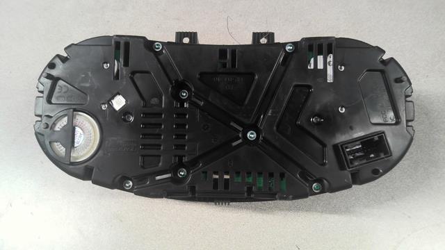 Compteur VOLKSWAGEN POLO 5 PHASE 2 Essence - 1