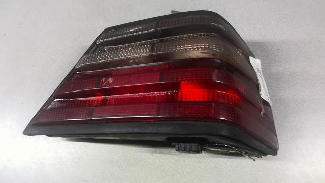 Fanale posteriore principale destro (luci) MERCEDES 300 W124 PHASE 1 Diésel - 1