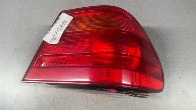 Fanale posteriore principale destro (luci) MERCEDES CLASSE E 210 PHASE 1 Diésel - 1