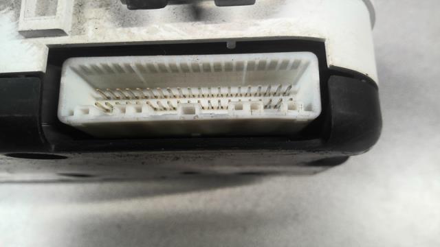 Compteur TOYOTA COROLLA VERSO 2 PHASE 1 Essence - 1