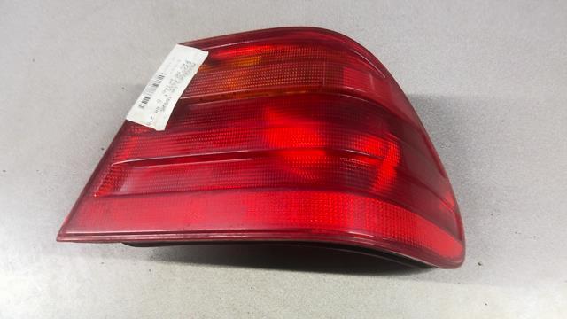 Fanale posteriore principale destro (luci) MERCEDES CLASSE E 210 PHASE 1 Diésel - 1