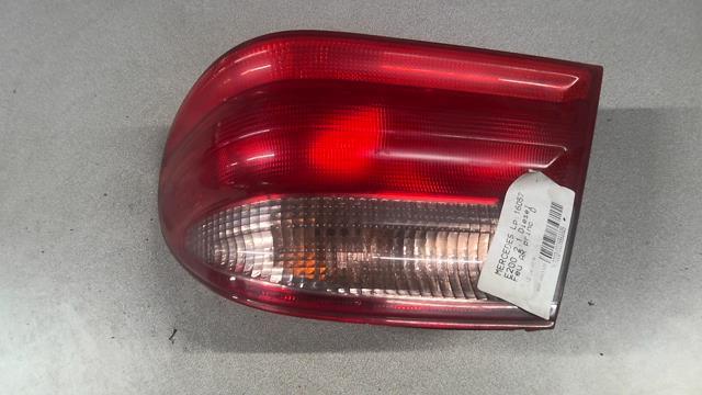Fanale posteriore principale destro (luci) MERCEDES CLASSE E 210 PHASE 2 Diésel - 1