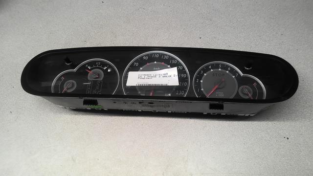 Compteur CITROEN C5 1 PHASE 2 BREAK Diesel - 1