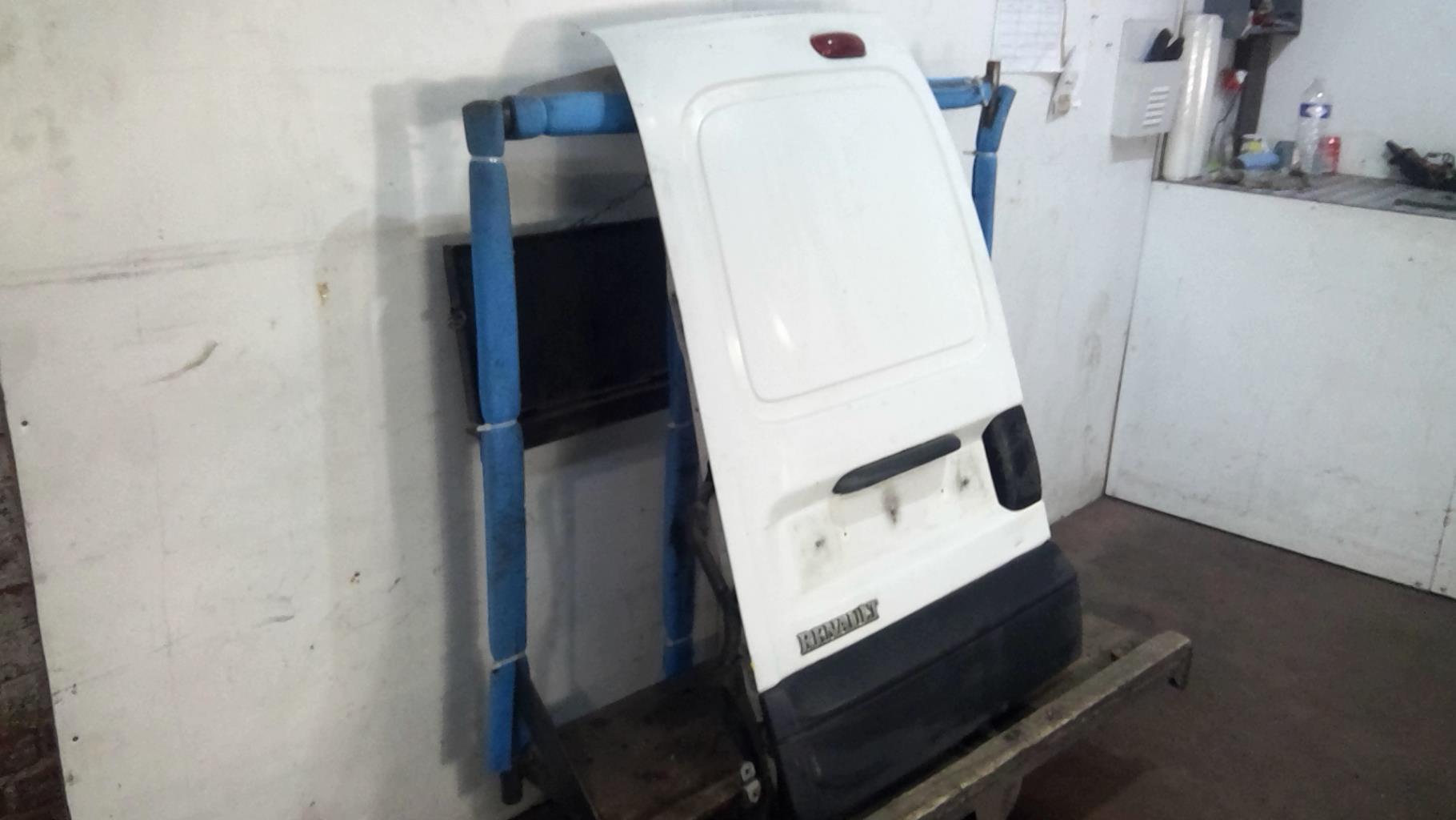 Portellone bagagliaio sinistro RENAULT KANGOO 1 PHASE 2 Diésel - 1