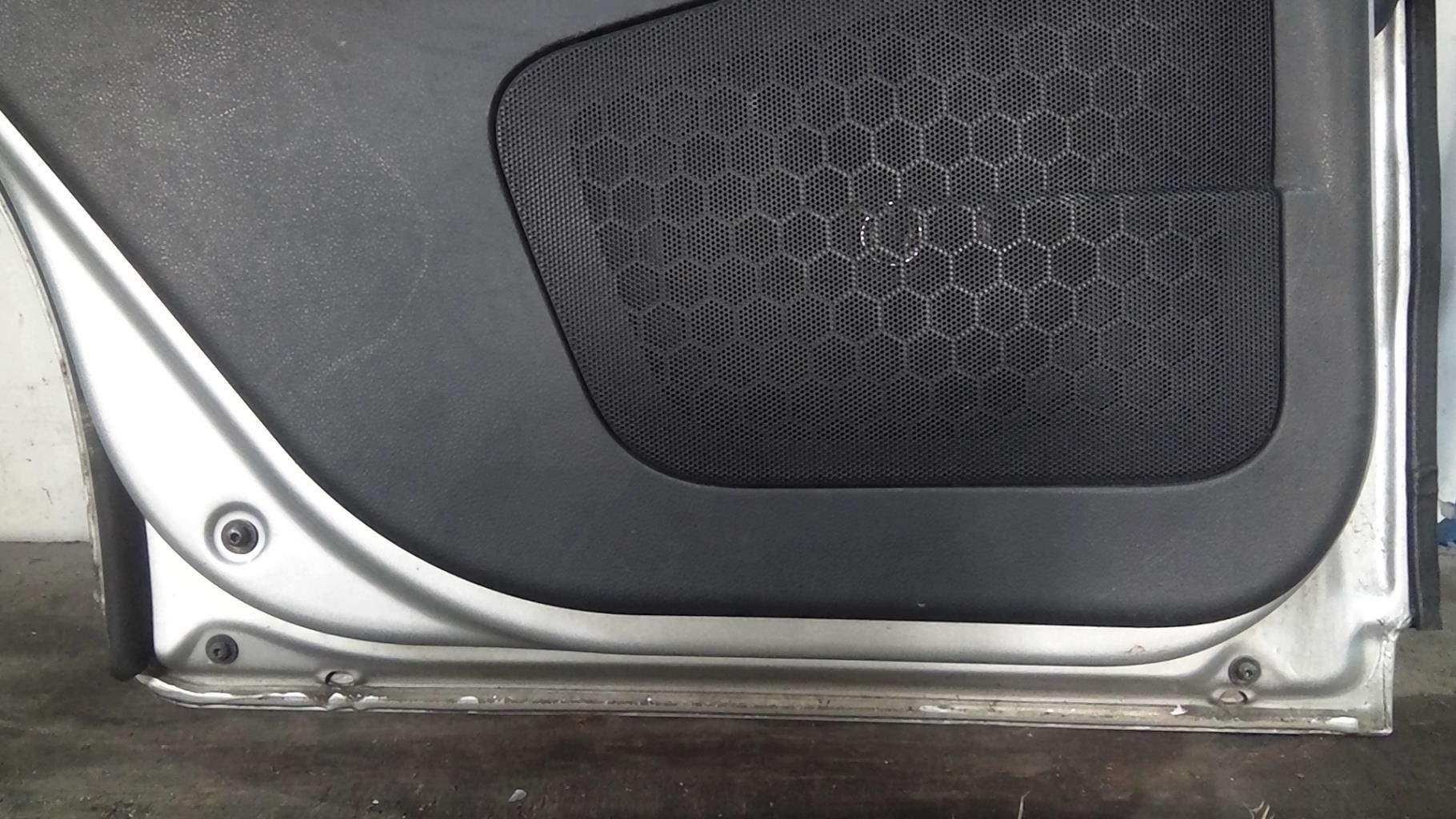 Portiera posteriore sinistra VOLVO S 40 2 PHASE 1 Diésel - 1