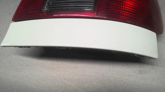Fanale posteriore principale destro (luci) AUDI A4 1 PHASE 1 Gasolina - 1