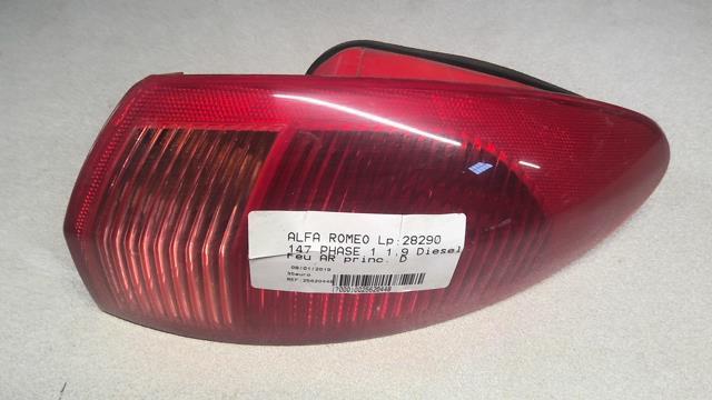 Fanale posteriore principale destro (luci) ALFA ROMEO 147 PHASE 1 Diésel - 1