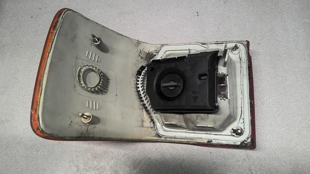 Fanale posteriore principale sinistro (luci) AUDI 80 3 PHASE 1 Gasolina - 1