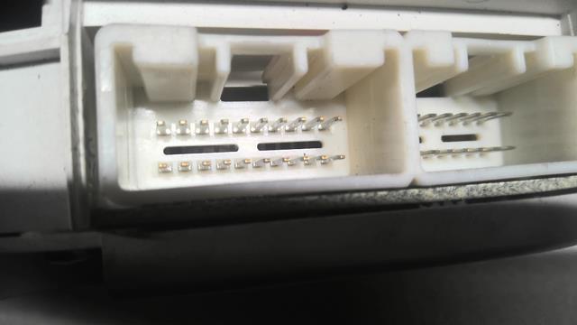 Compteur MAZDA MPV 2 Diesel - 1