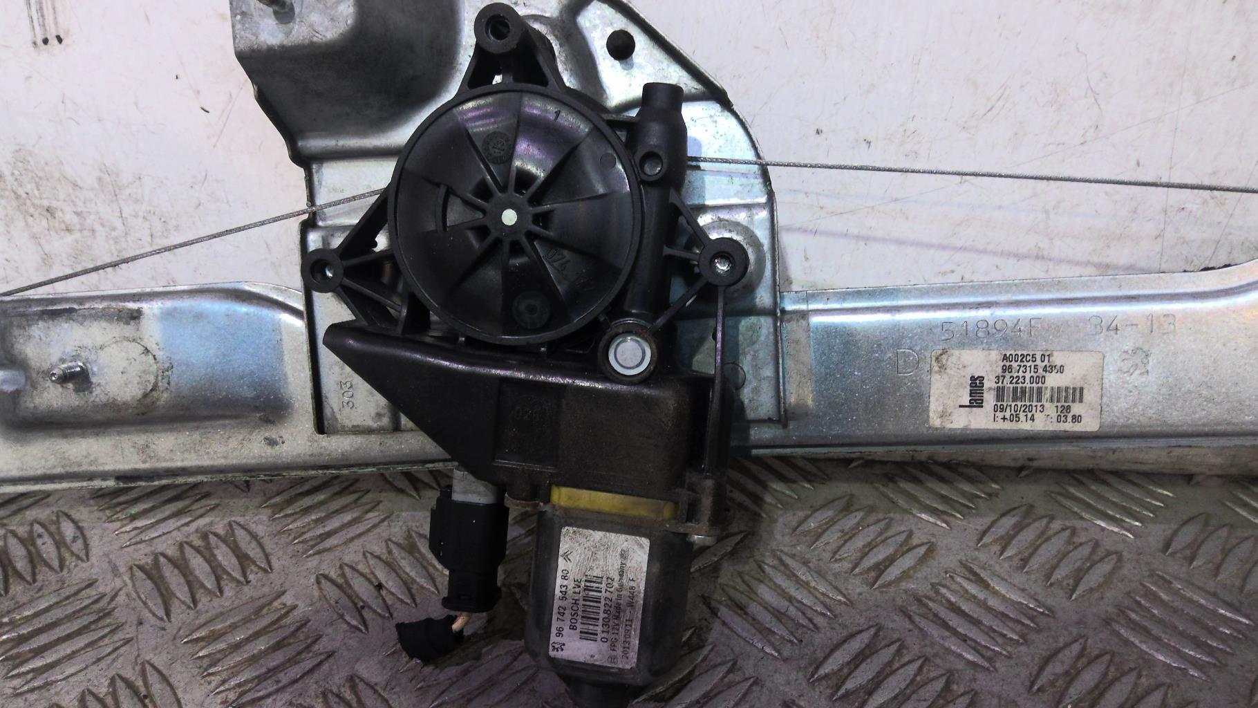 Alzacristalli elettrico anteriore destro PEUGEOT 208 1 PHASE 1 Diésel - 1