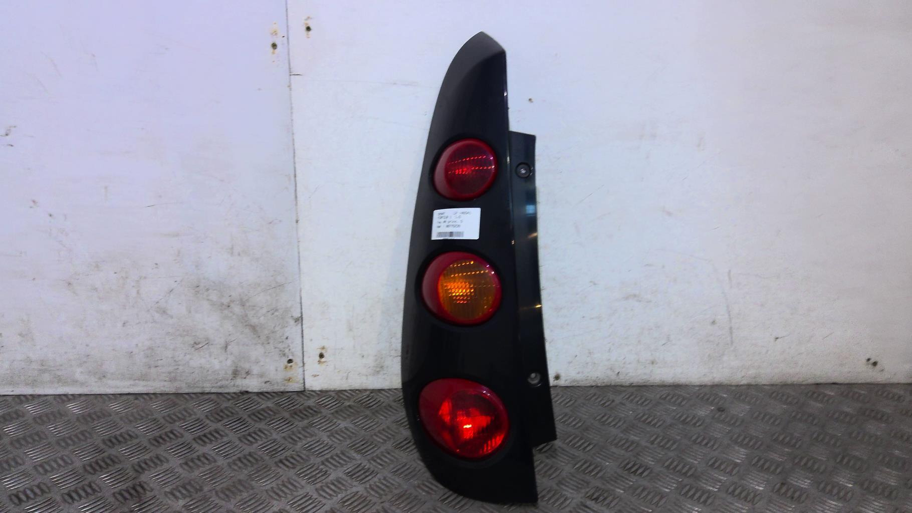 Fanale posteriore principale sinistro (luci) SMART FORFOUR 1 Gasolina - 1