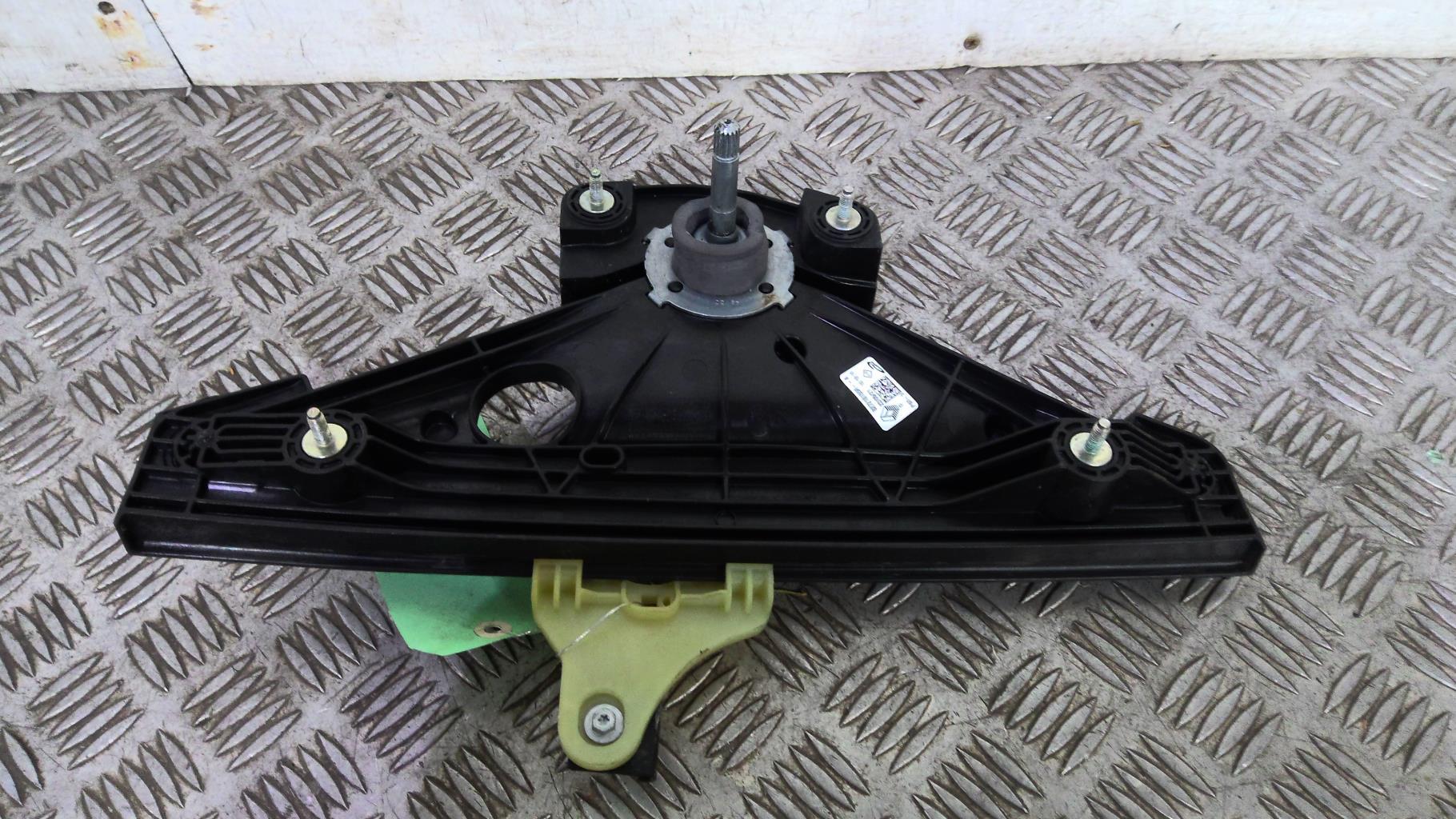 Alzacristalli manuale posteriore sinistro RENAULT CLIO 5 PHASE 1 Gasolina/Híbrido - 1