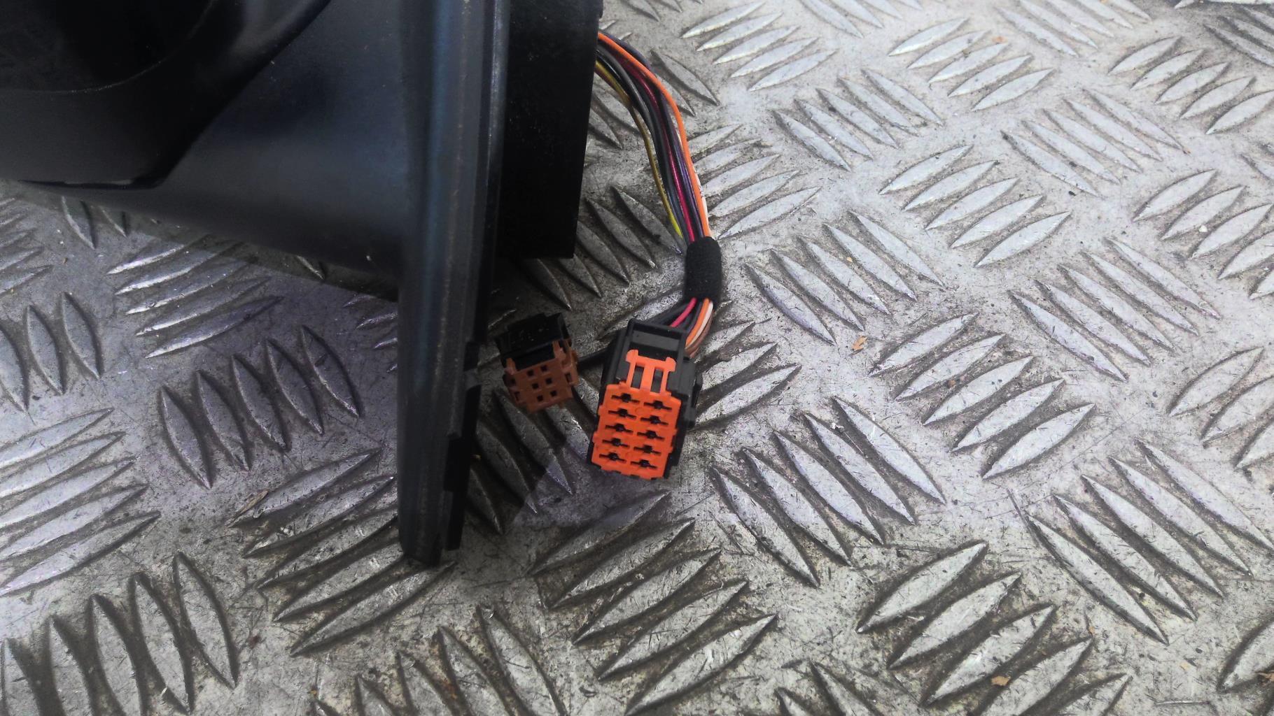 Specchietto retrovisore destro PEUGEOT 308 2 PHASE 1 Diésel - 1