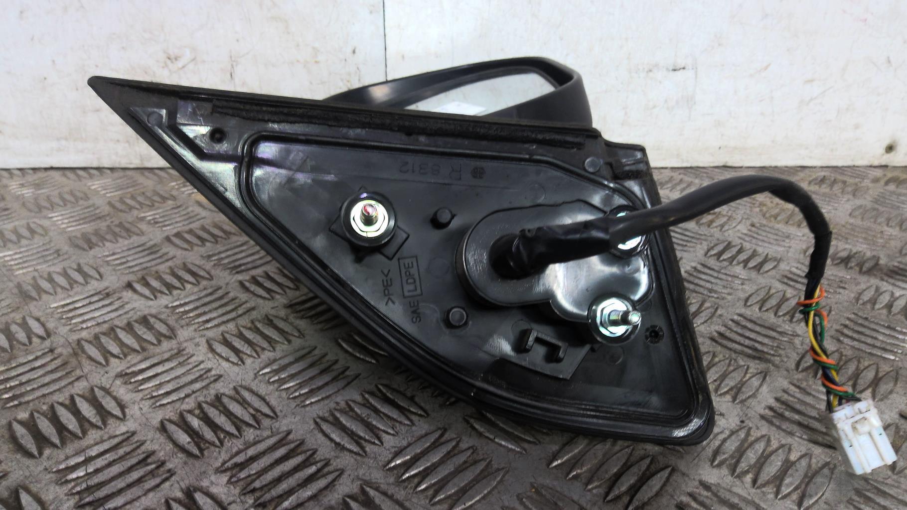 Retrovisor derecho MITSUBISHI OUTLANDER 2 PHASE 1 Diésel - 1