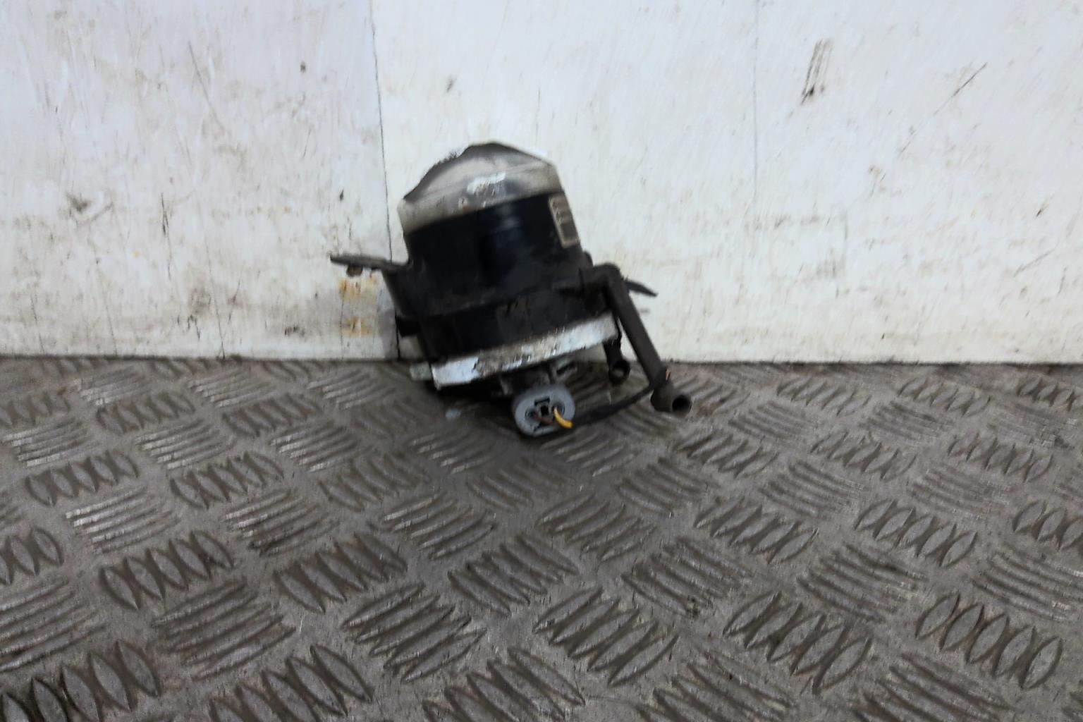 Fendinebbia sinistro (luce) BMW SERIE 5 E60 PHASE 1 Gasolina - 1
