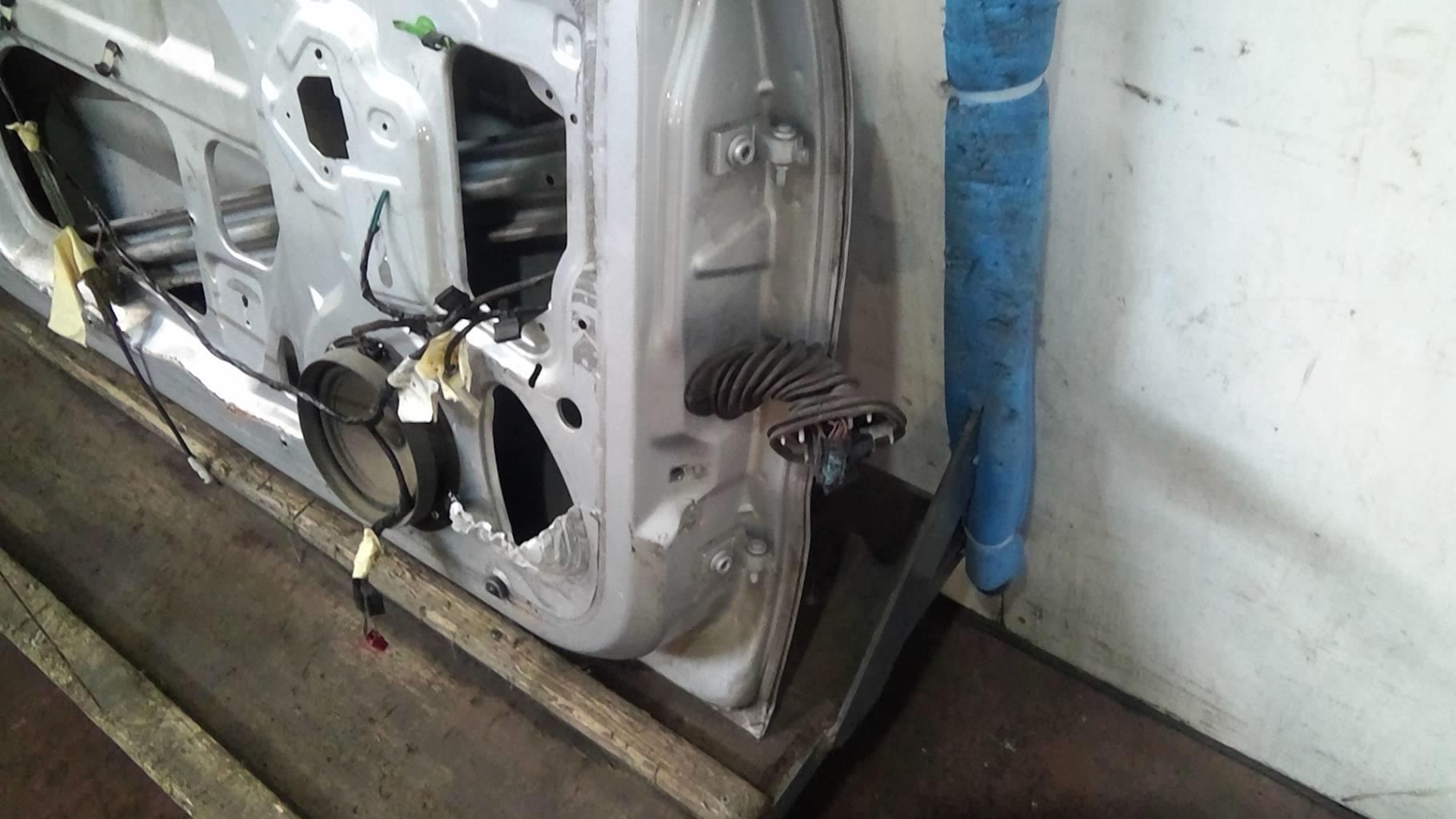 Portiera anteriore sinistra VOLKSWAGEN FOX Gasolina - 1