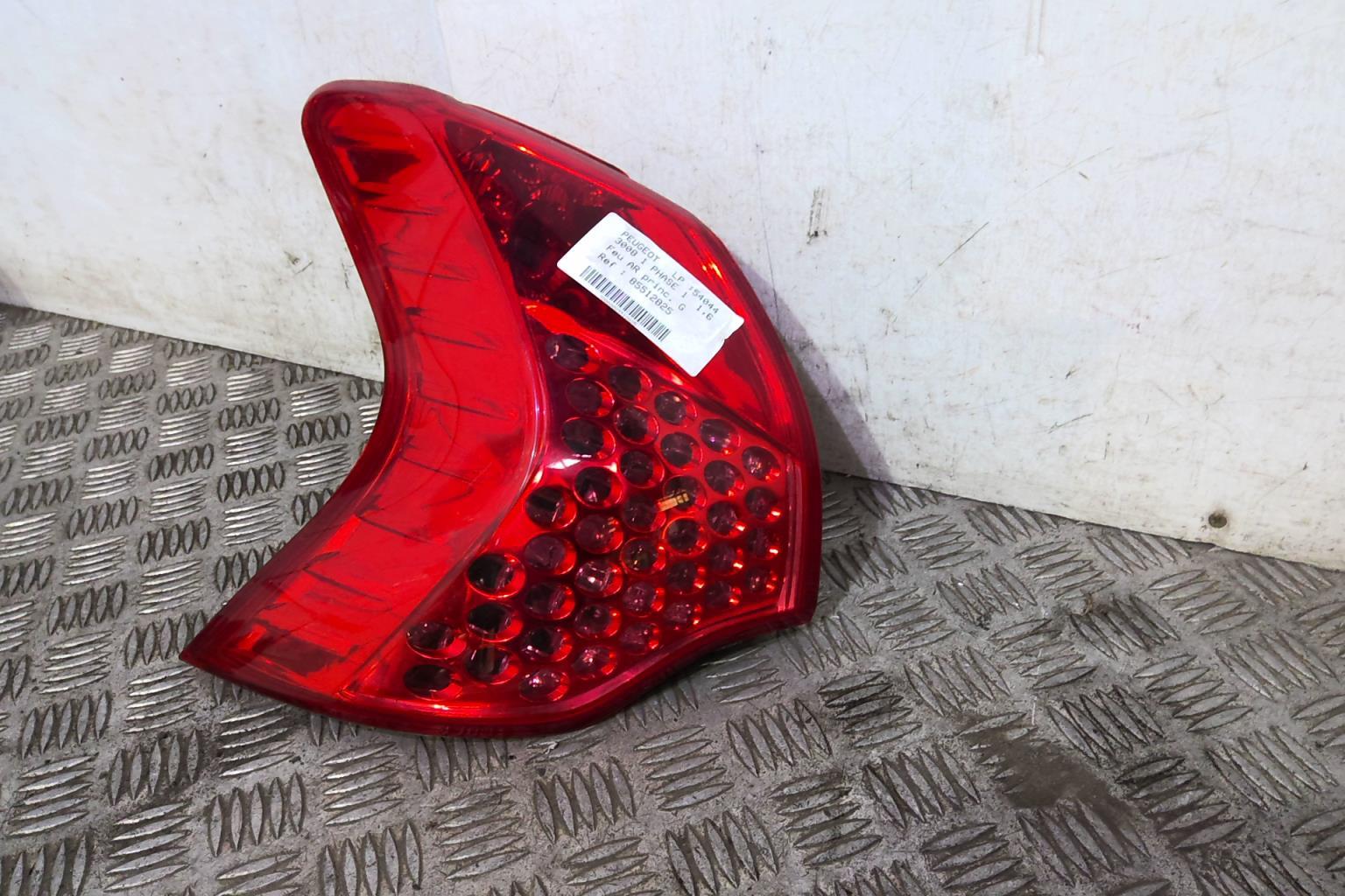 Fanale posteriore principale sinistro (luci) PEUGEOT 3008 1 PHASE 1 Diésel - 1