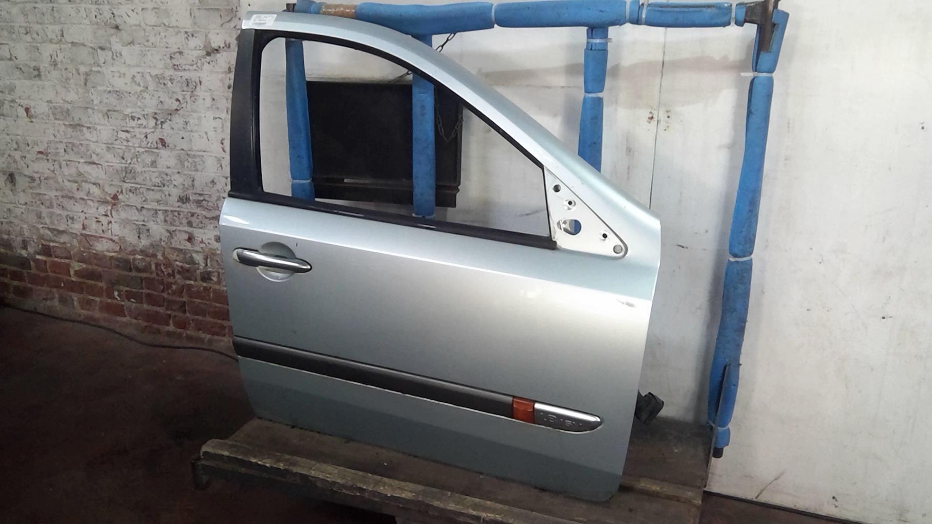 Portiera anteriore destra RENAULT LAGUNA 2 PHASE 1 Gasolina - 1