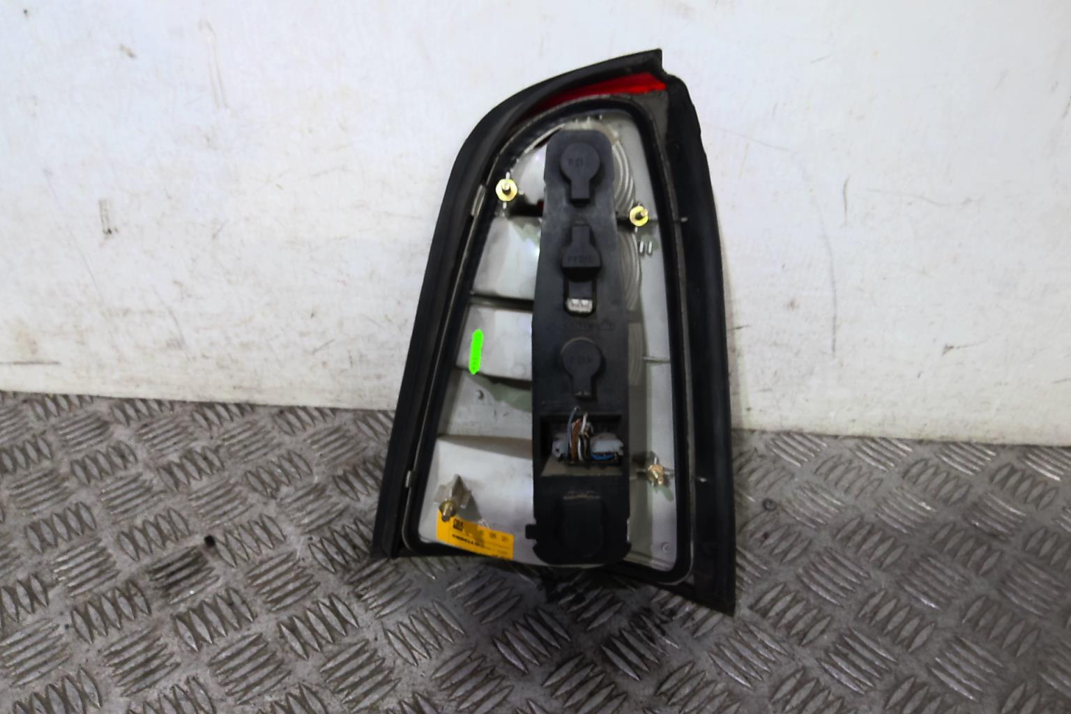 Fanale posteriore principale sinistro (luci) OPEL VECTRA B PHASE 2 BREAK Diésel - 1