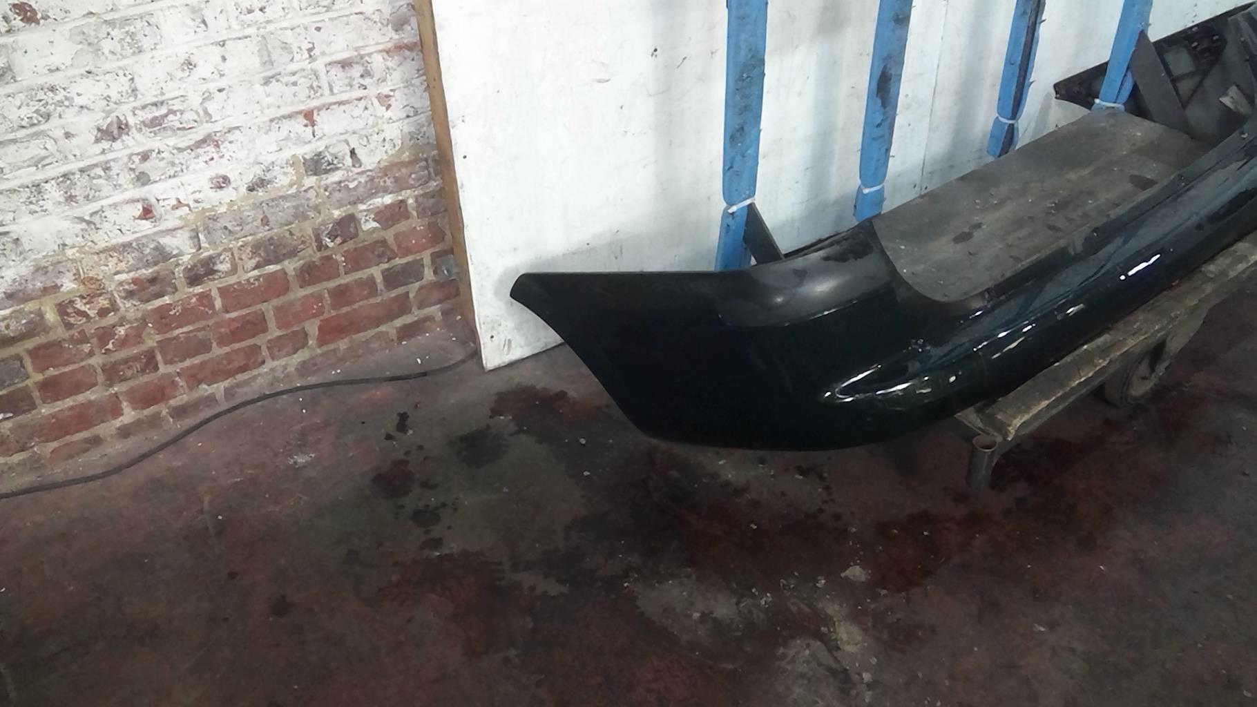 Paraurti posteriore OPEL VECTRA B PHASE 2 BREAK Diésel - 1