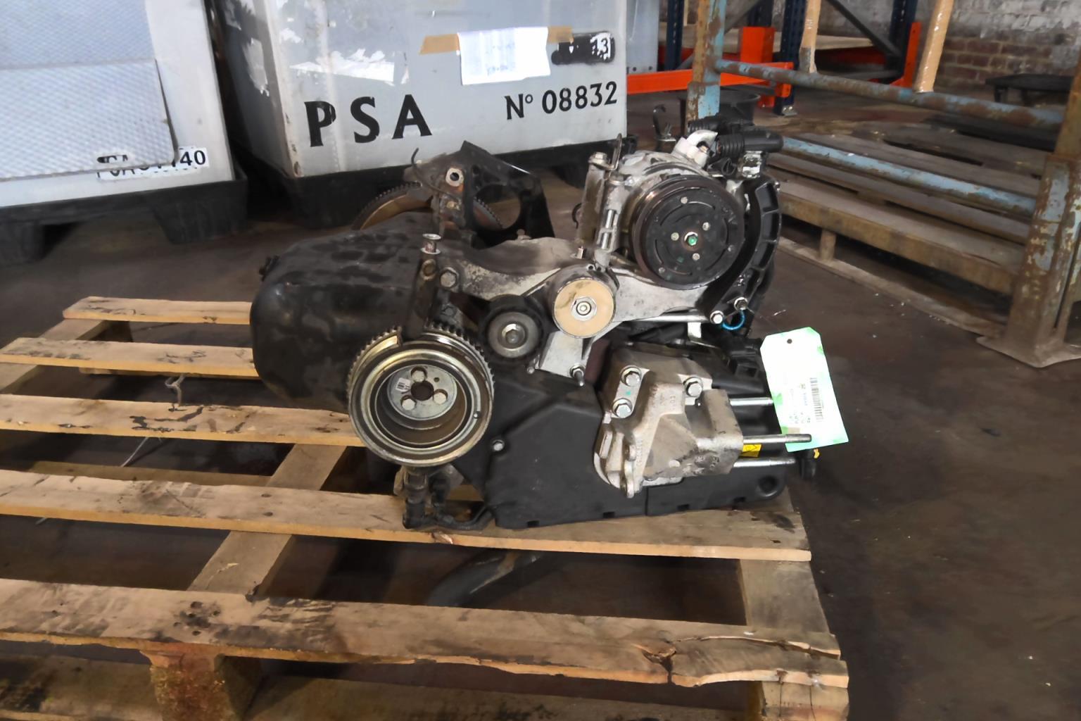 Motore FIAT PUNTO 2 PHASE 2 Gasolina - 1