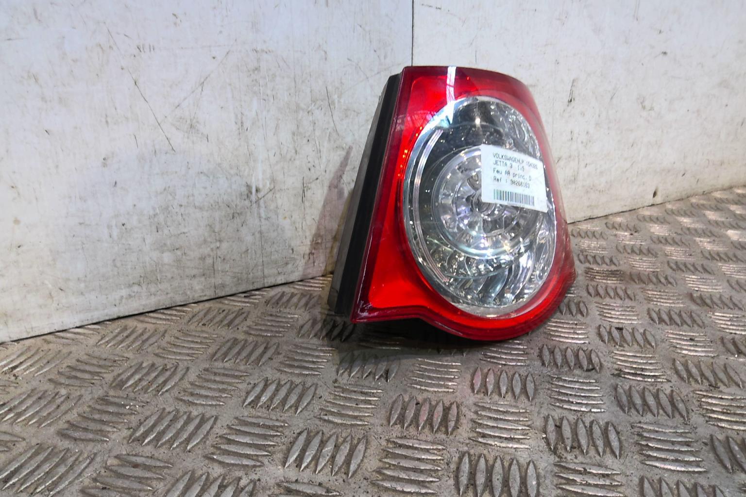 Fanale posteriore principale destro (luci) VOLKSWAGEN JETTA 3 Diésel - 1